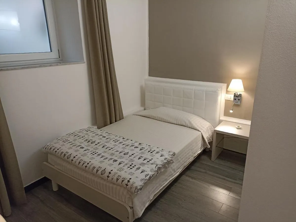 Sabbia D'Oro Locanda & Beach Bonassola Guest house